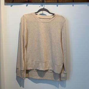 BNWT Alo long sleeve top